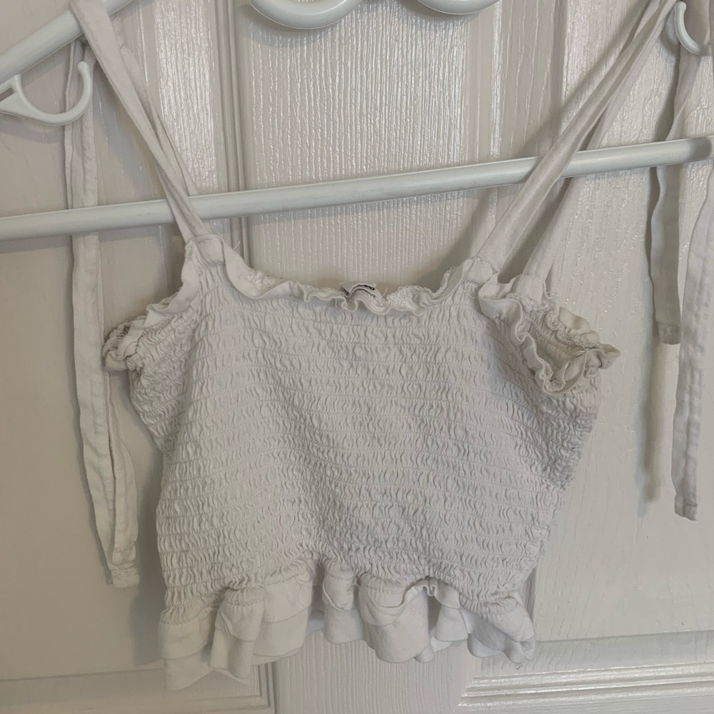 Garage Ruffled Crop Top - Picture 3 of 3